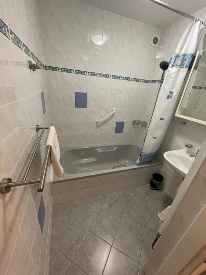 Maxovo Kralovstvi Apartment Rovensko pod Troskami Ngoại thất bức ảnh